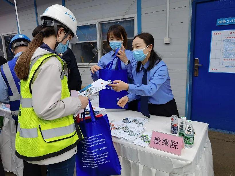 浦口区司法局深化法治建设，服务群众新项目的实践探索