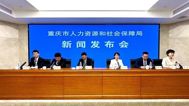 华阴市人力资源和社会保障局最新新闻综述，政策动态、服务进展与成果回顾