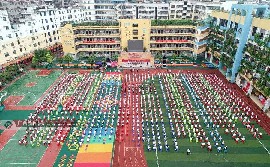 宜州市小学最新项目，现代化教育环境的打造